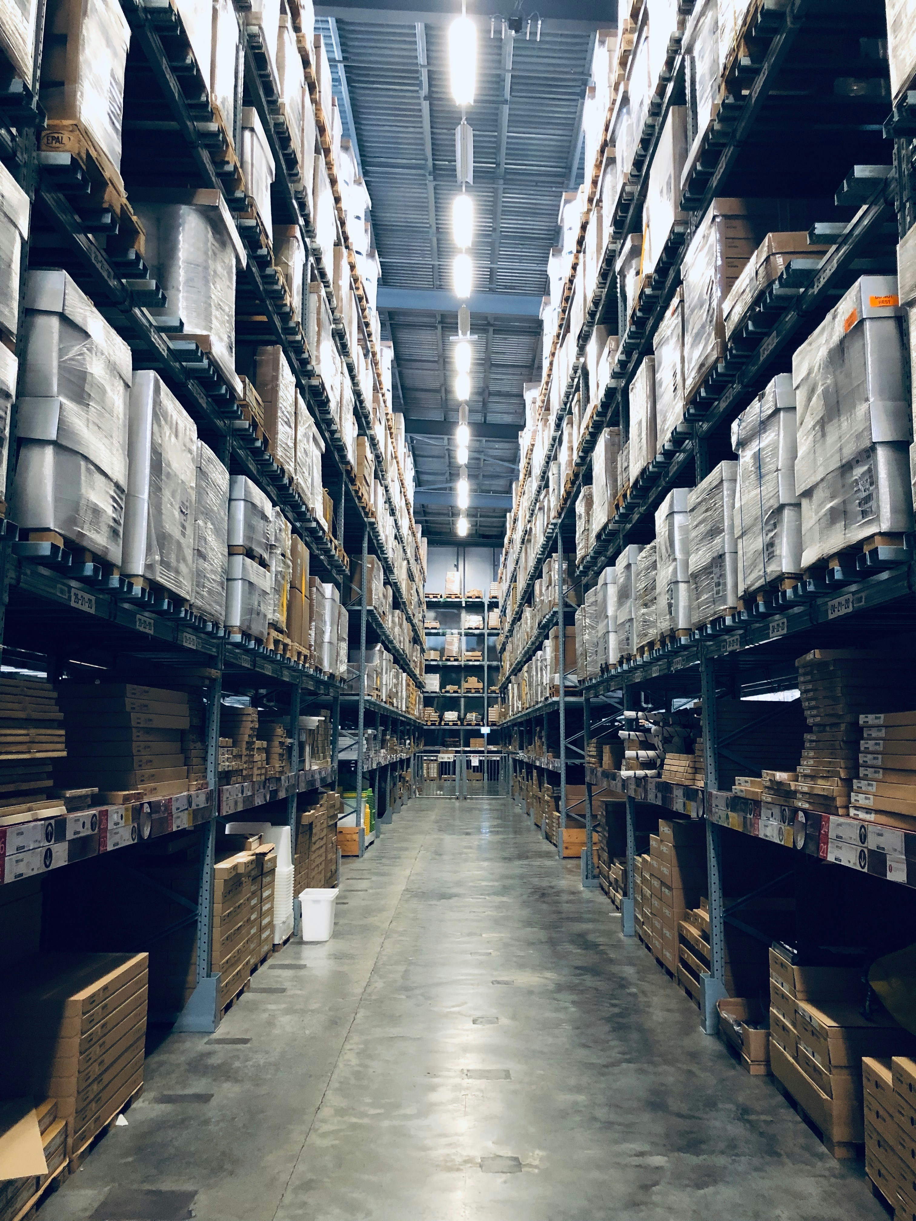 Transcontinental customs yard partner facility